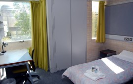 Photo of a student bedroom in Orchard Court
